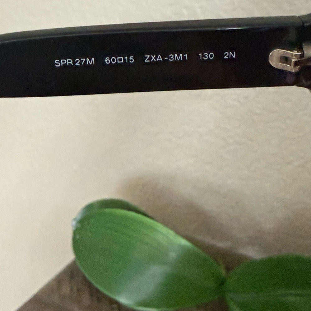 Prada Black Sunglasses - Picture 14 of 16